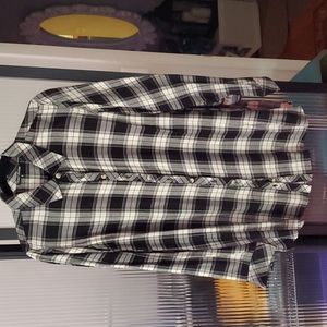 Tolani Plaid 100%Vicose Button Down Blouse size XL